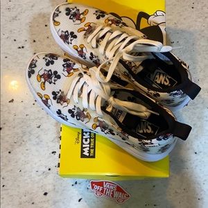 Rare Disney Rapidweld VANS shoes Mickey Mouse